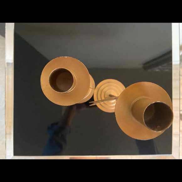 Pair of Brass colored fish and shell candle holder - Picture 9 of 9